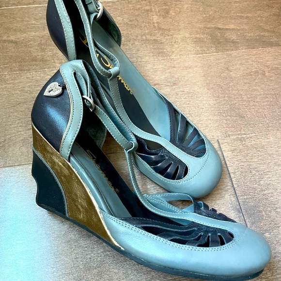 Ben Sherman Sandal Heels - Picture 4 of 4